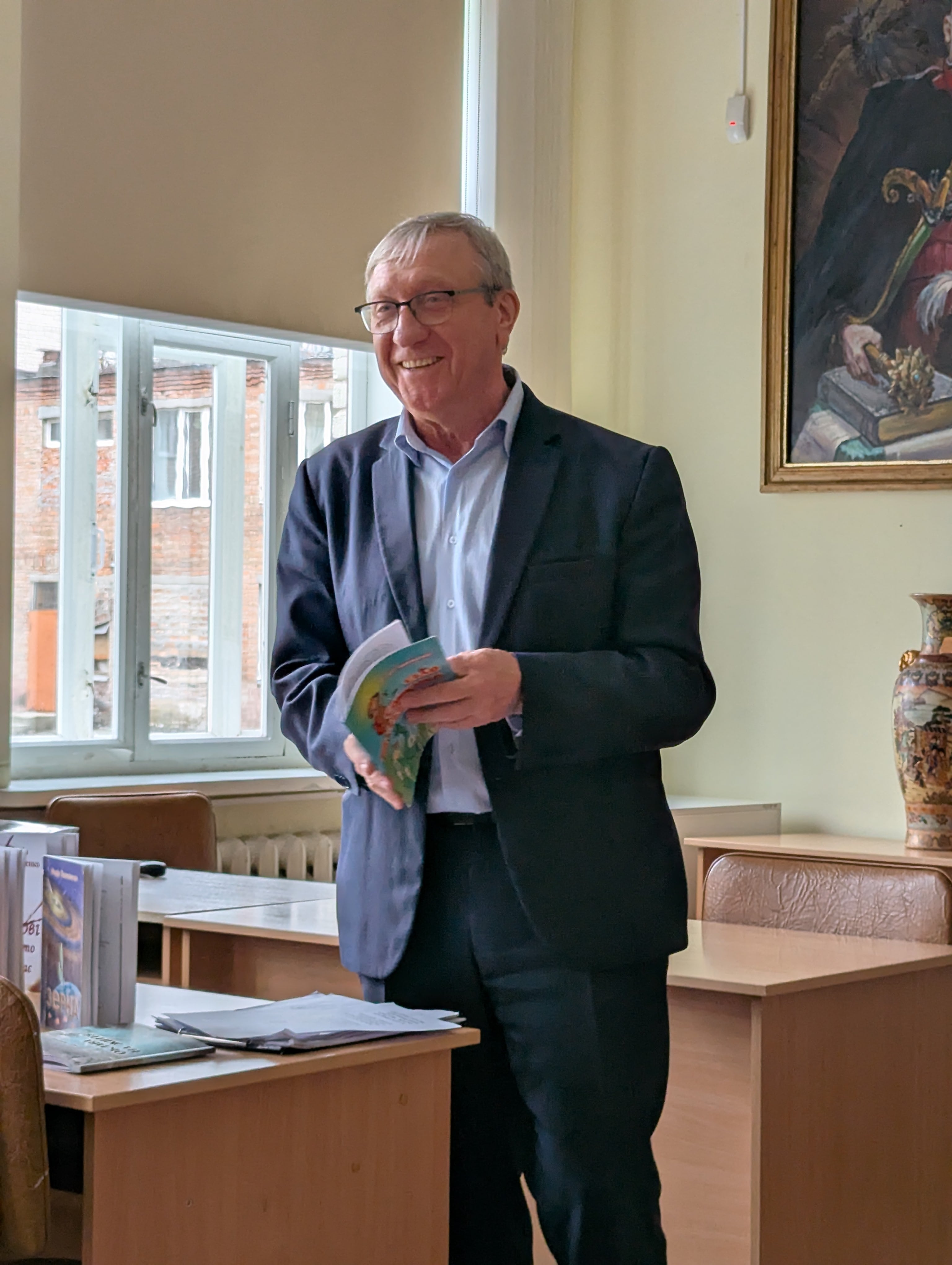 PXL 20251112 121337626 min